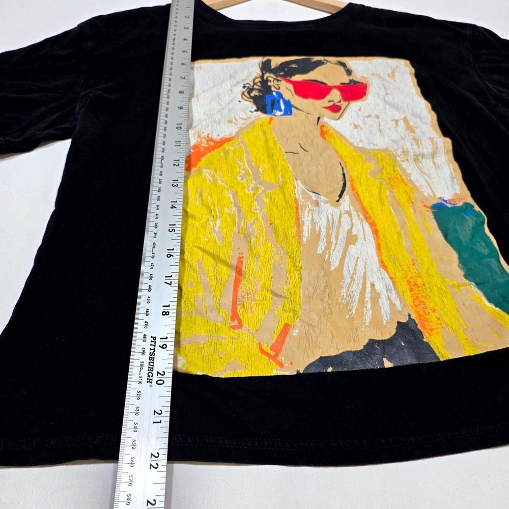 Meet Sixty Graphic Tee Women Medium Black Pop Art Fashion Style Short Sleeve Top - Picture 2 of 5
